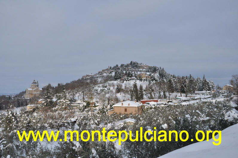 Montepulciano sotto la neve