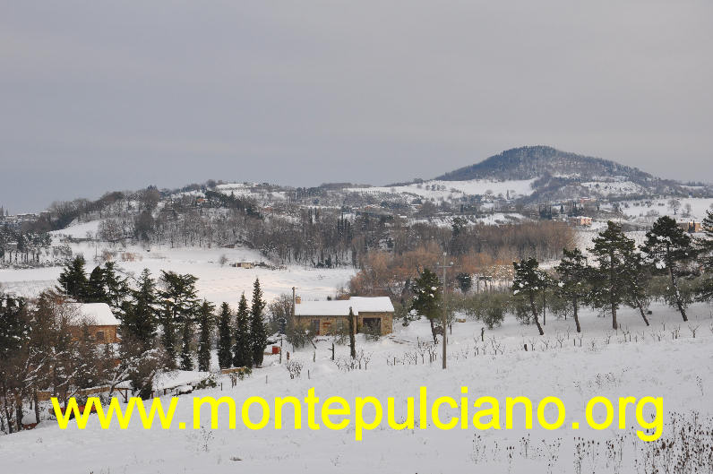 Montepulciano sotto la neve